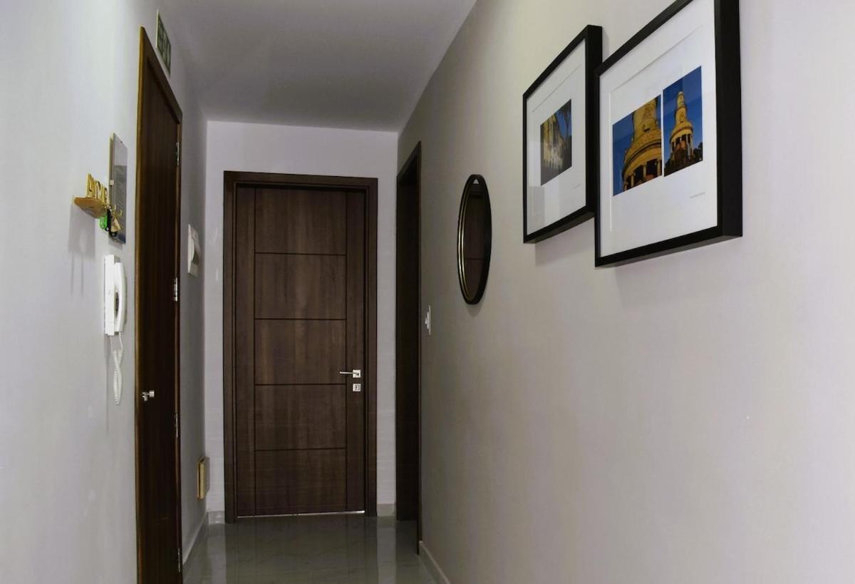 Brand-new Stylish Seaside Escape In Qawra, Steps From The Sea Сент-Полс-Бей