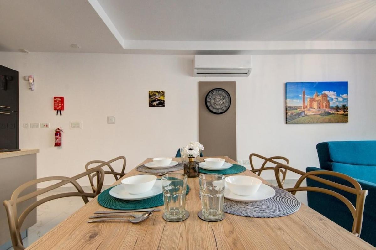 Brand-new Stylish Seaside Escape In Qawra, Steps From The Sea